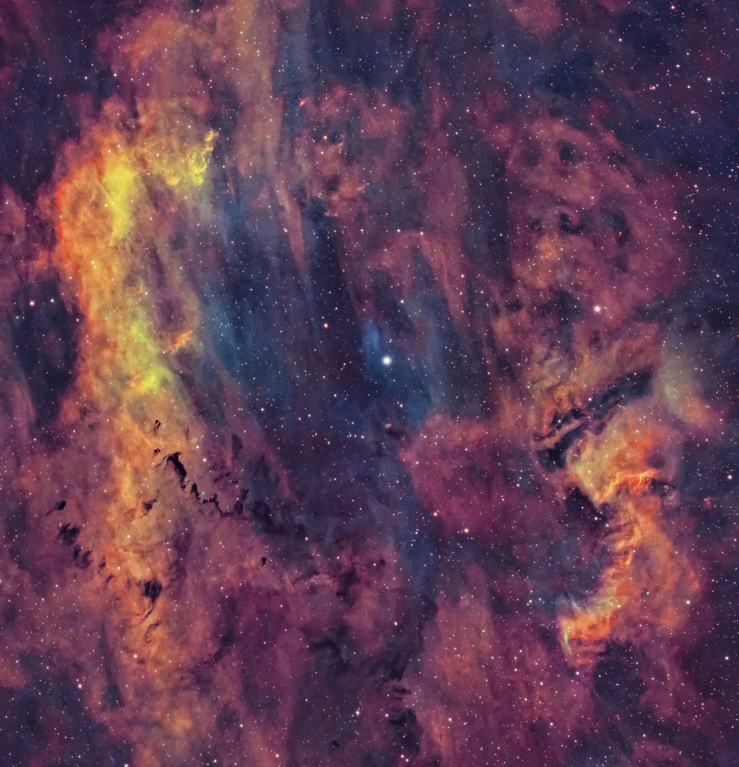 Sh2 119 Clamshell Nebula